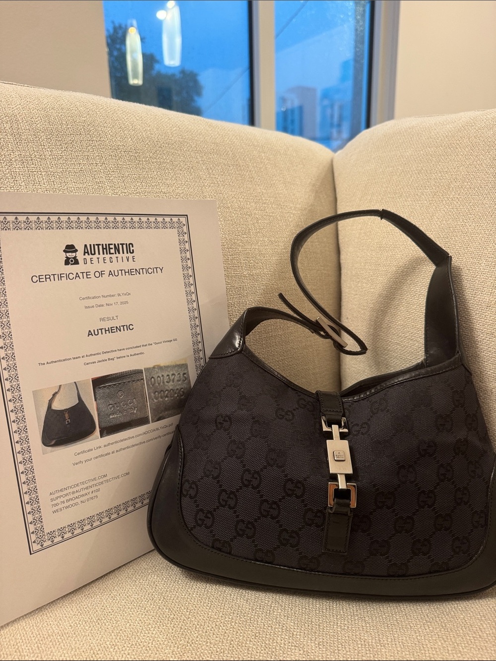 Gucci Jackie Vintage GG Canvas Shoulder Bag Black Y2K Authentic